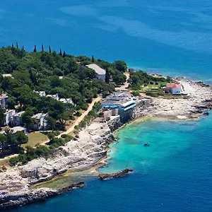 Semesteranläggning (resort) Arena Verudela